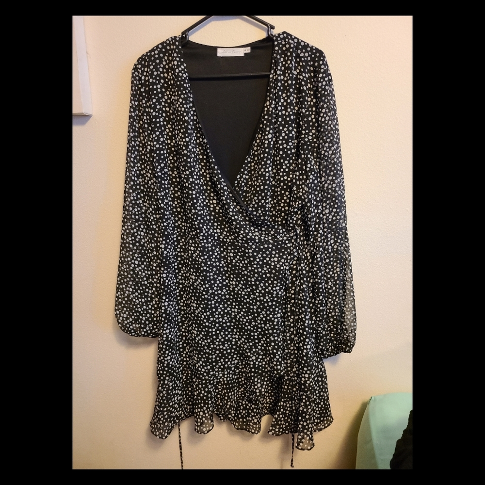 Long Sleeve B&W Wrap Dress